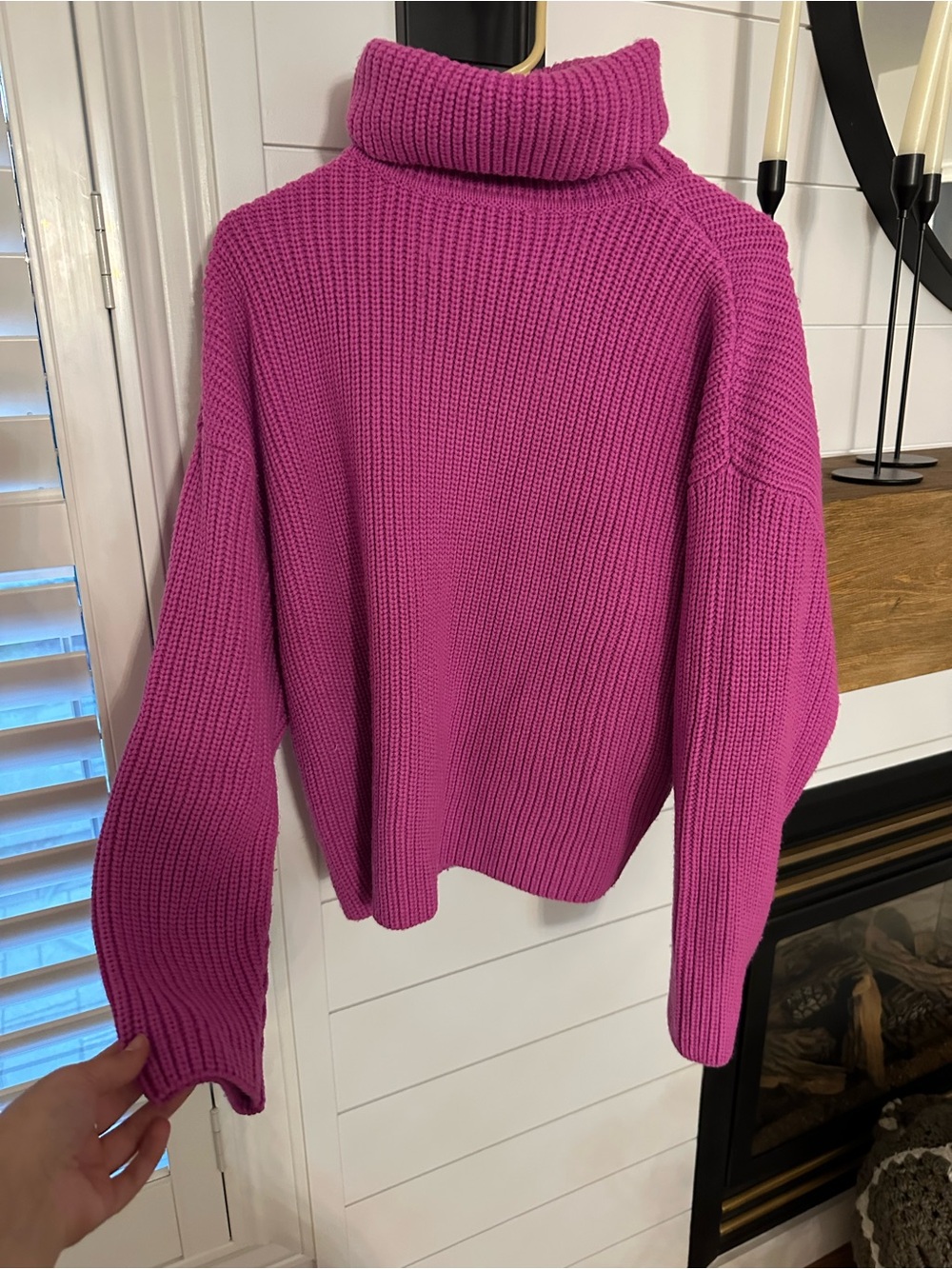 Zara Bright Fuchsia Pink Ribbed Turtleneck Sweater - Picture 1 of 3
